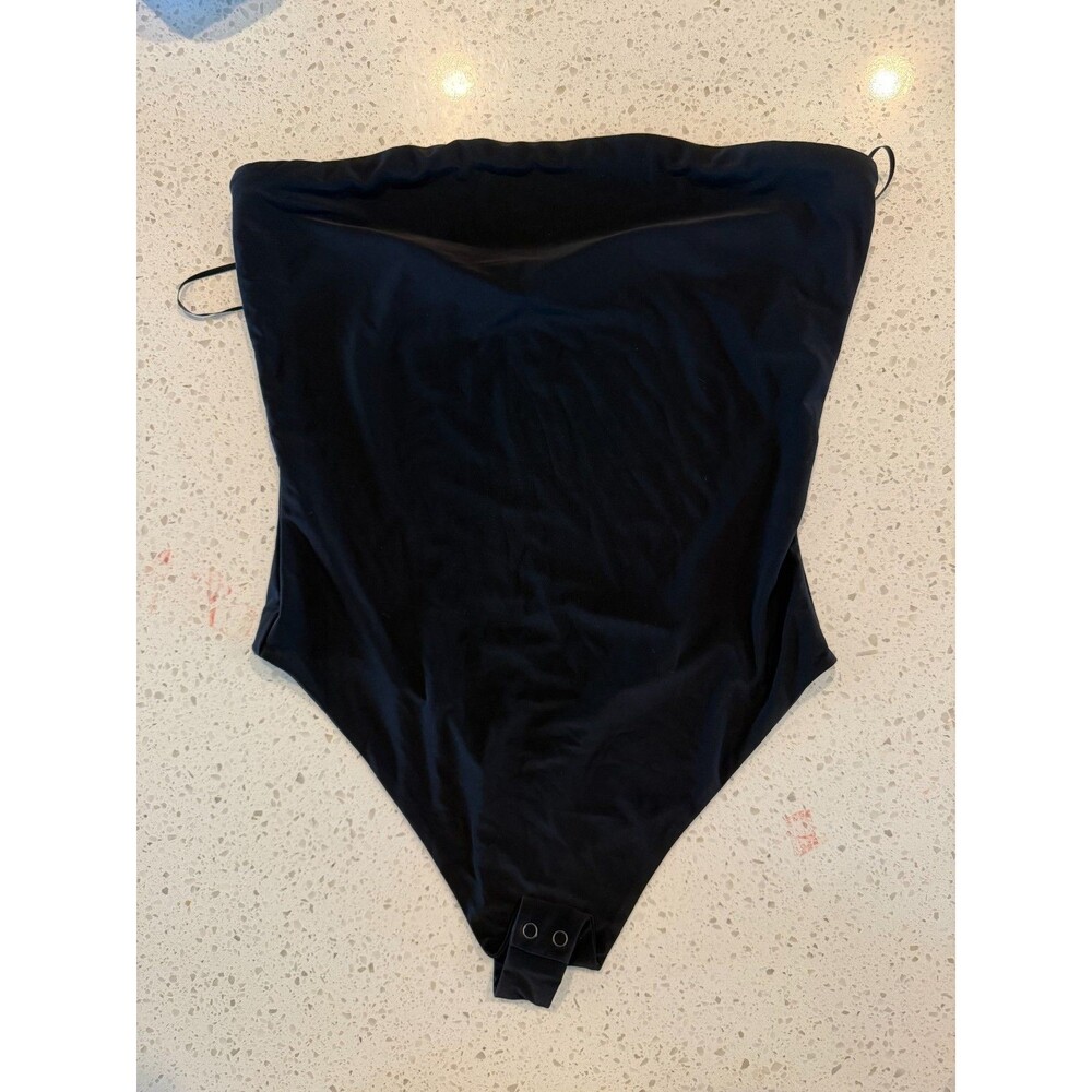 naked wardrobe Black Strapless Bodysuit L NWOT
